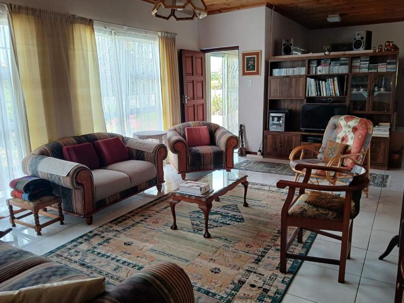 3 Bedroom Property for Sale in Stilbaai Wes Western Cape